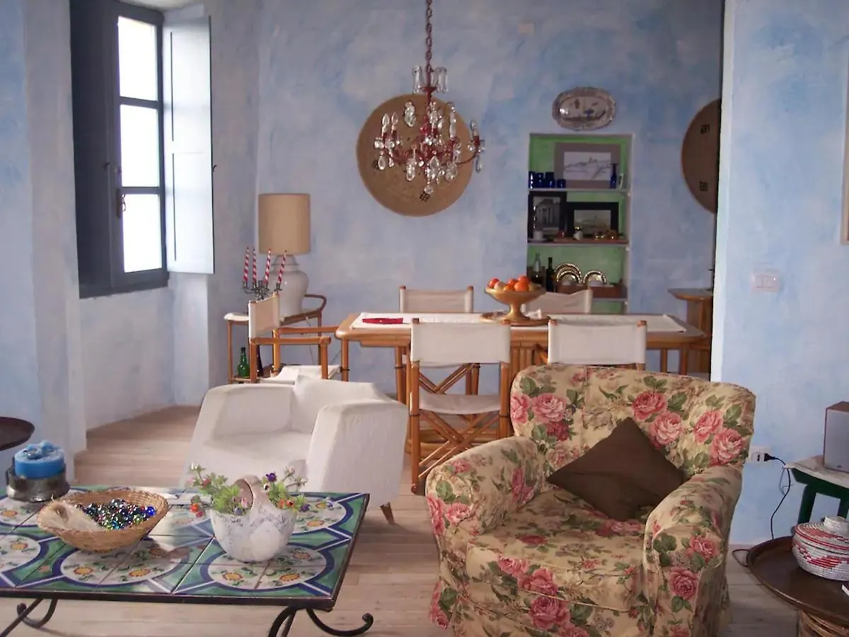 Sardinia Re - Alma Bohemien Vista Sul Porto Apartment Alghero